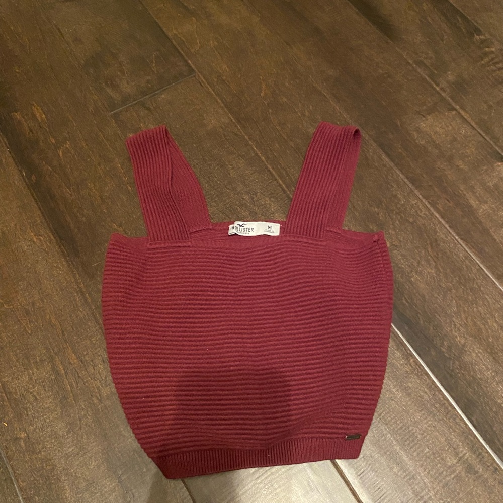 Hollister crop top